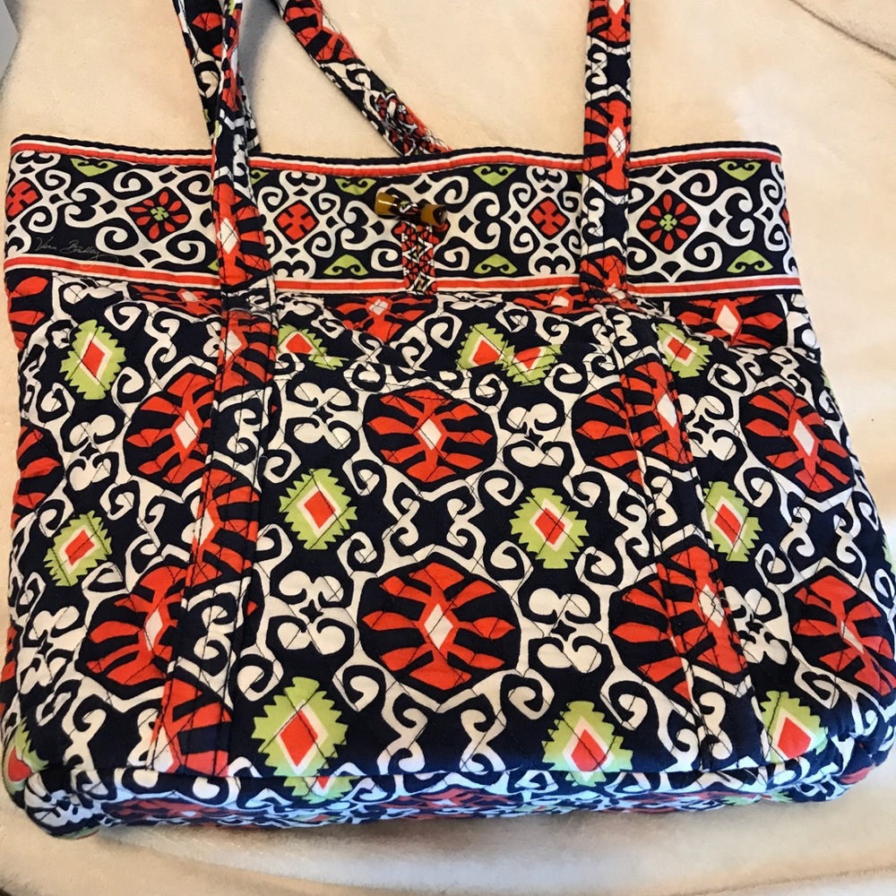 Vera Bradley Sun Valley Tote